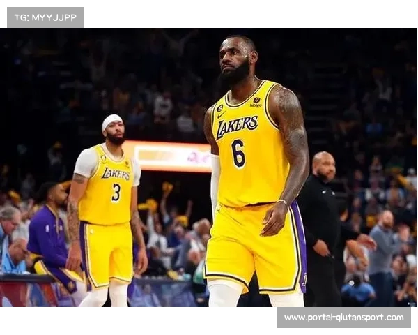 球队市值评估显示平均价值突破三十亿美元大关 球队市值评估显示平均价值突破三十亿美元大关