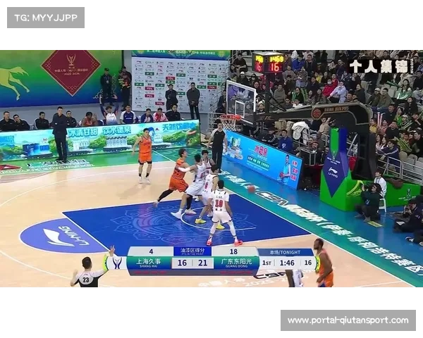 偰李永炜俱乐部杯贡献9分9助攻,21岁控卫新星助上海男篮晋级四强